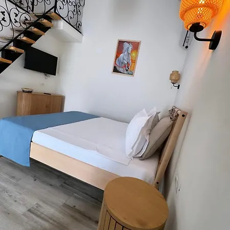 B'lek Sea * Două Mai