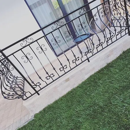 B'lek Sea * Două Mai